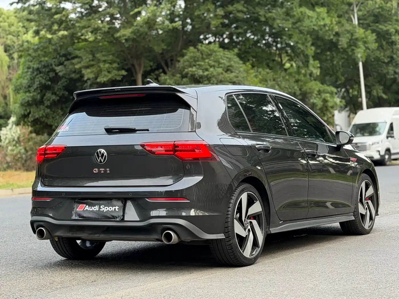 Volkswagen Golf GTI 2021 380TSI DSG GTI фото 4