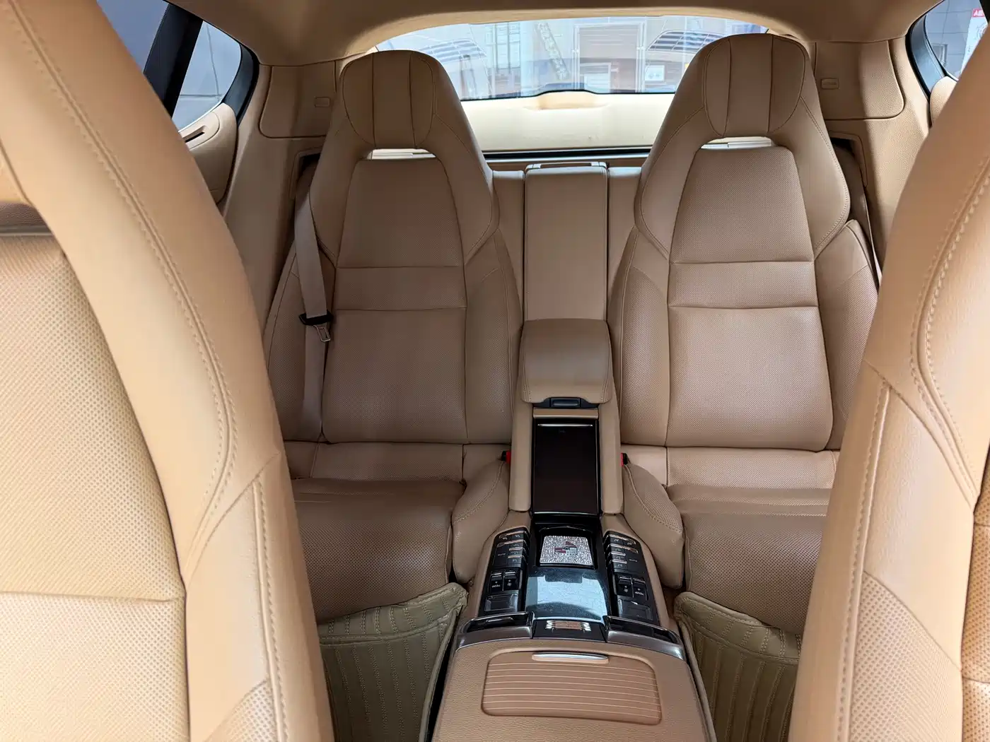 Porsche Panamera 2014 Panamera S Executive 3.0T фото 9