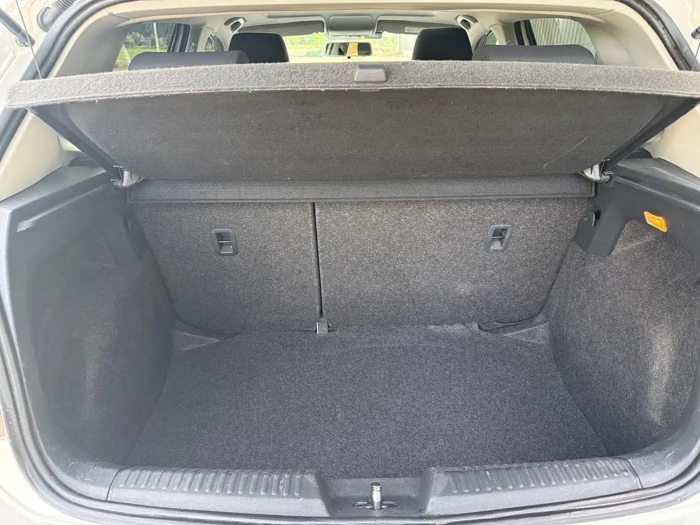Volkswagen Polo 2016 1.6L Automatic Comfort фото 13