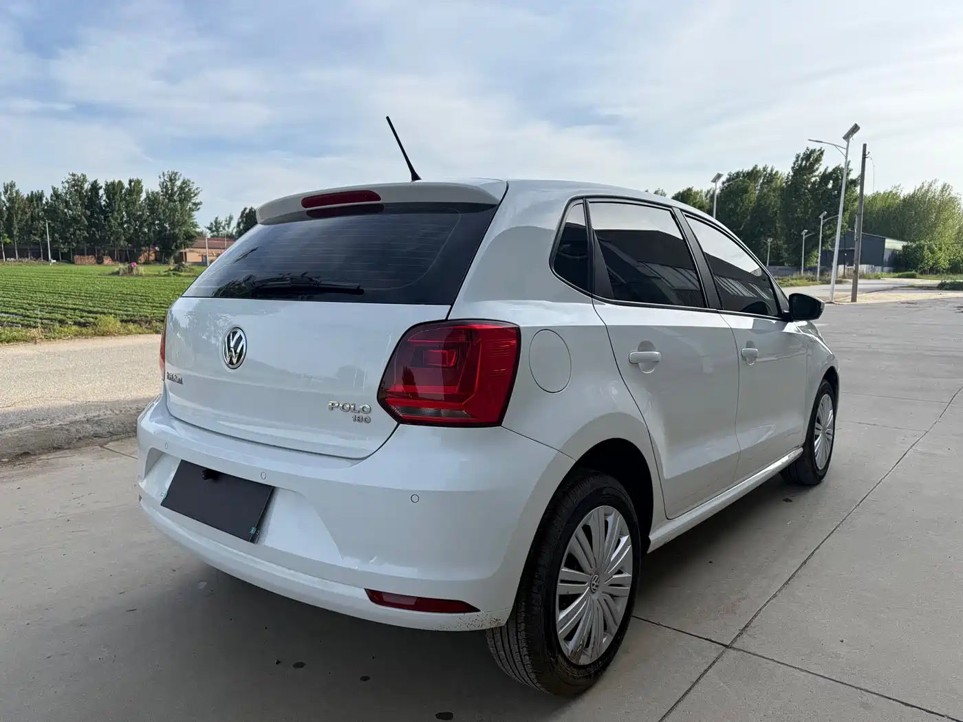 Volkswagen Polo 2016 1.6L Automatic Comfort фото 22