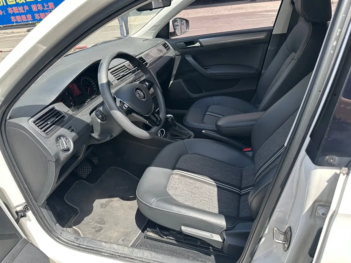 Volkswagen Santana 2021 1.5L Automatic Comfort Edition фото 5