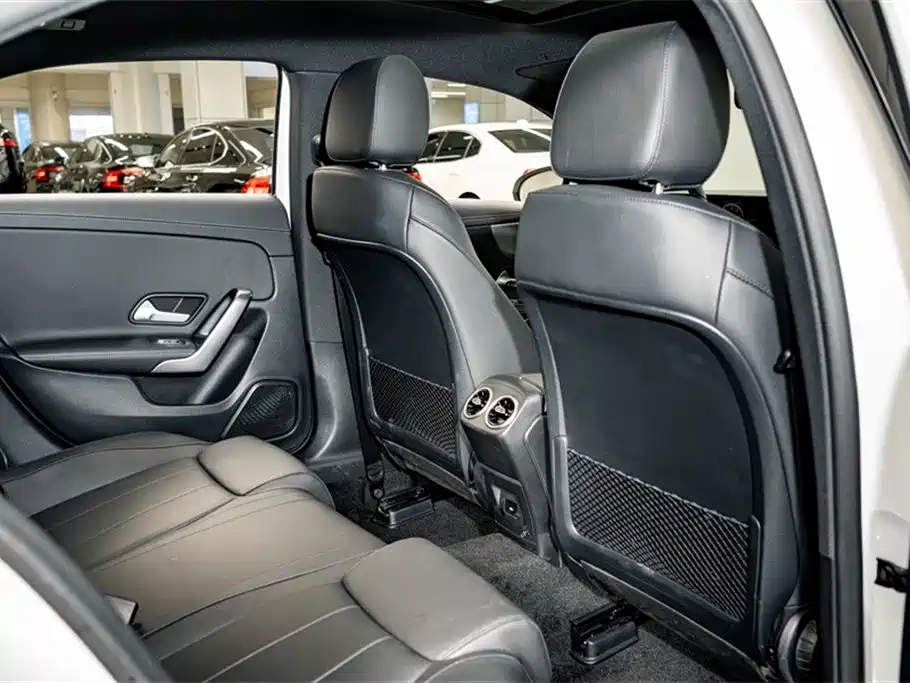 Mercedes-Benz A-Class 2024 Facelift A 180 L фото 22