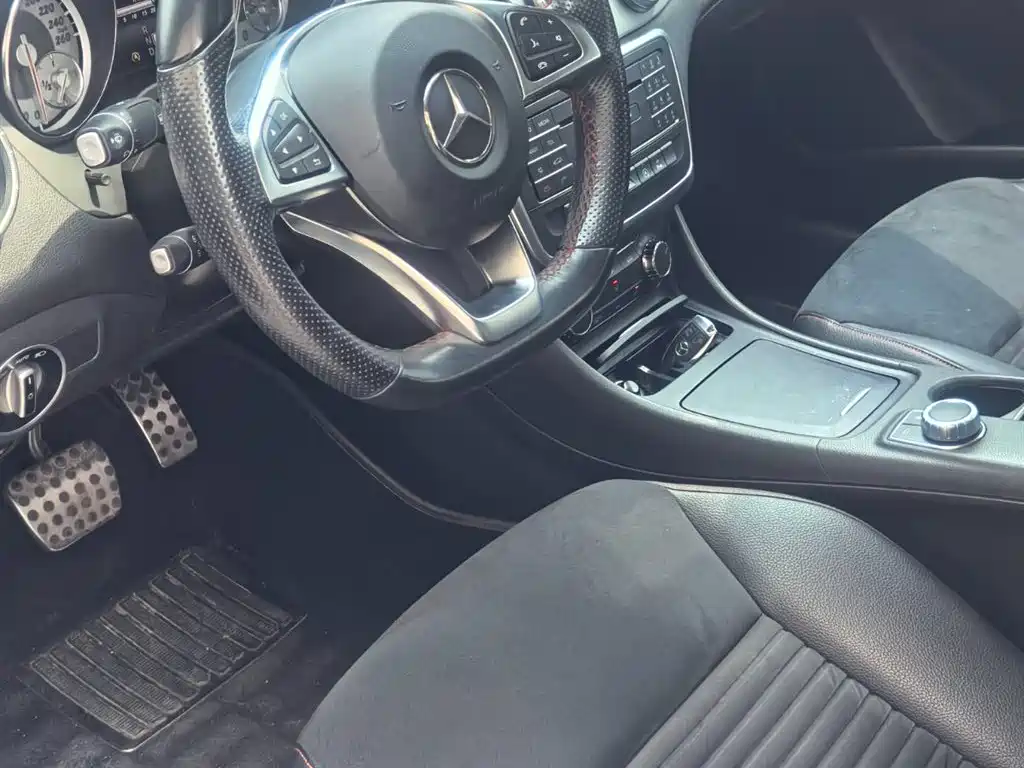 Mercedes-Benz CLA (Import) 2015 CLA 220 4MATIC фото 5