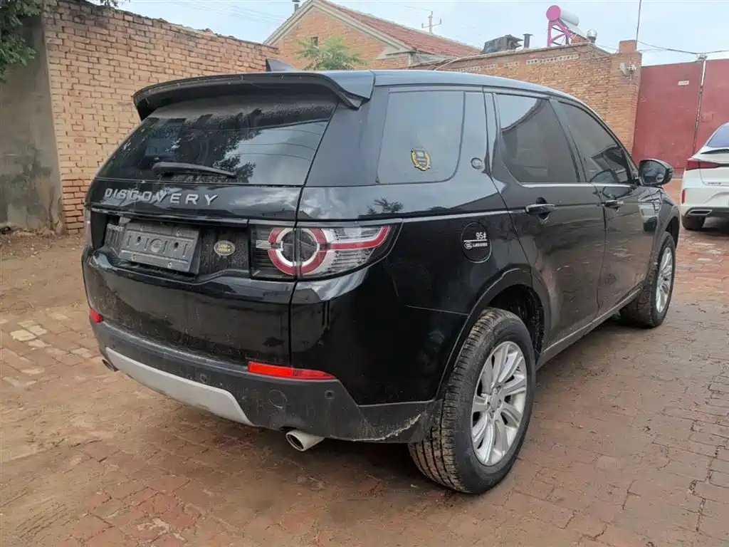 Land Rover Discovery Sport 2019 240PS SE Edition China VI фото 7
