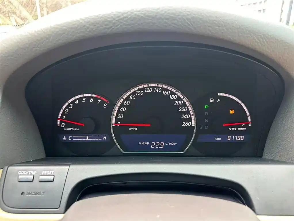 Toyota Crown 2009 2.5L Royal Special Enhanced Edition фото 8