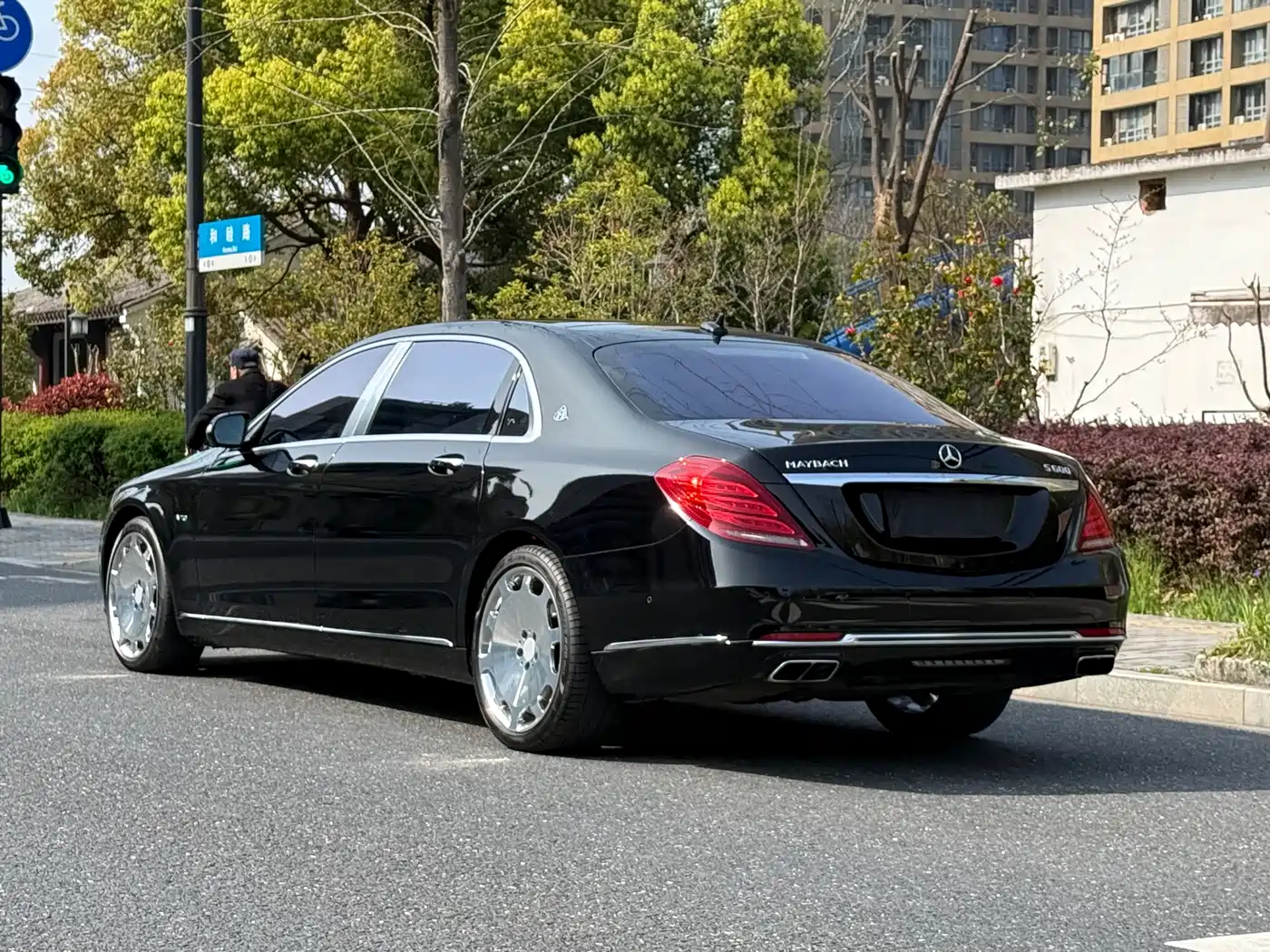 Mercedes-Benz Maybach S-Class 2015 S 500 4MATIC фото 7