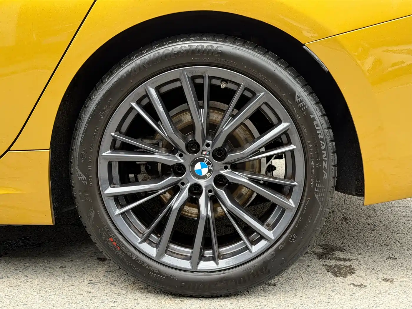 BMW 3 Series 2020 325i M Sport Black Night Package фото 4