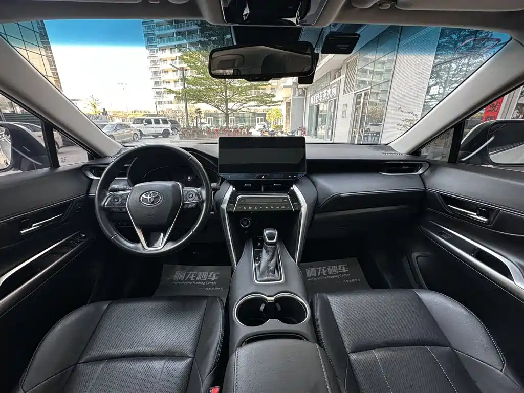 Toyota Lingfang HARRIER 2023 2.0L CVT 2WD Premium Edition фото 15