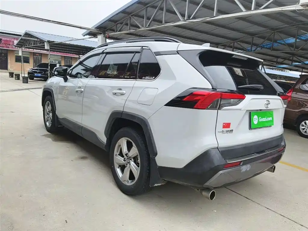 Toyota RAV4 Rongfang 2021 2.0L CVT 2WD Trend фото 5