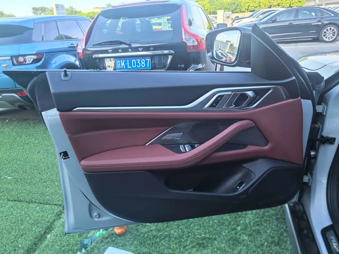 BMW i4 2023 eDrive40 фото 8