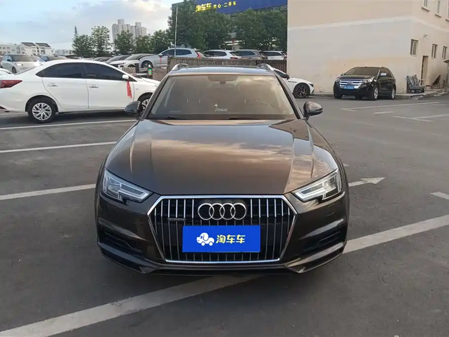 Audi A4 (Import) 2017 45 TFSI allroad quattro Fashion фото 2