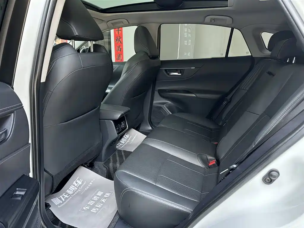 Toyota Lingfang HARRIER 2023 2.0L CVT 2WD Premium Edition фото 11
