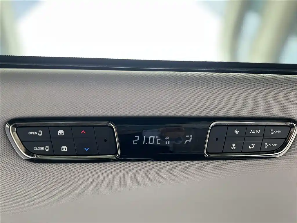GAC Trumpchi Trumpchi M8 2024 Master Series 400T Premium Edition фото 11