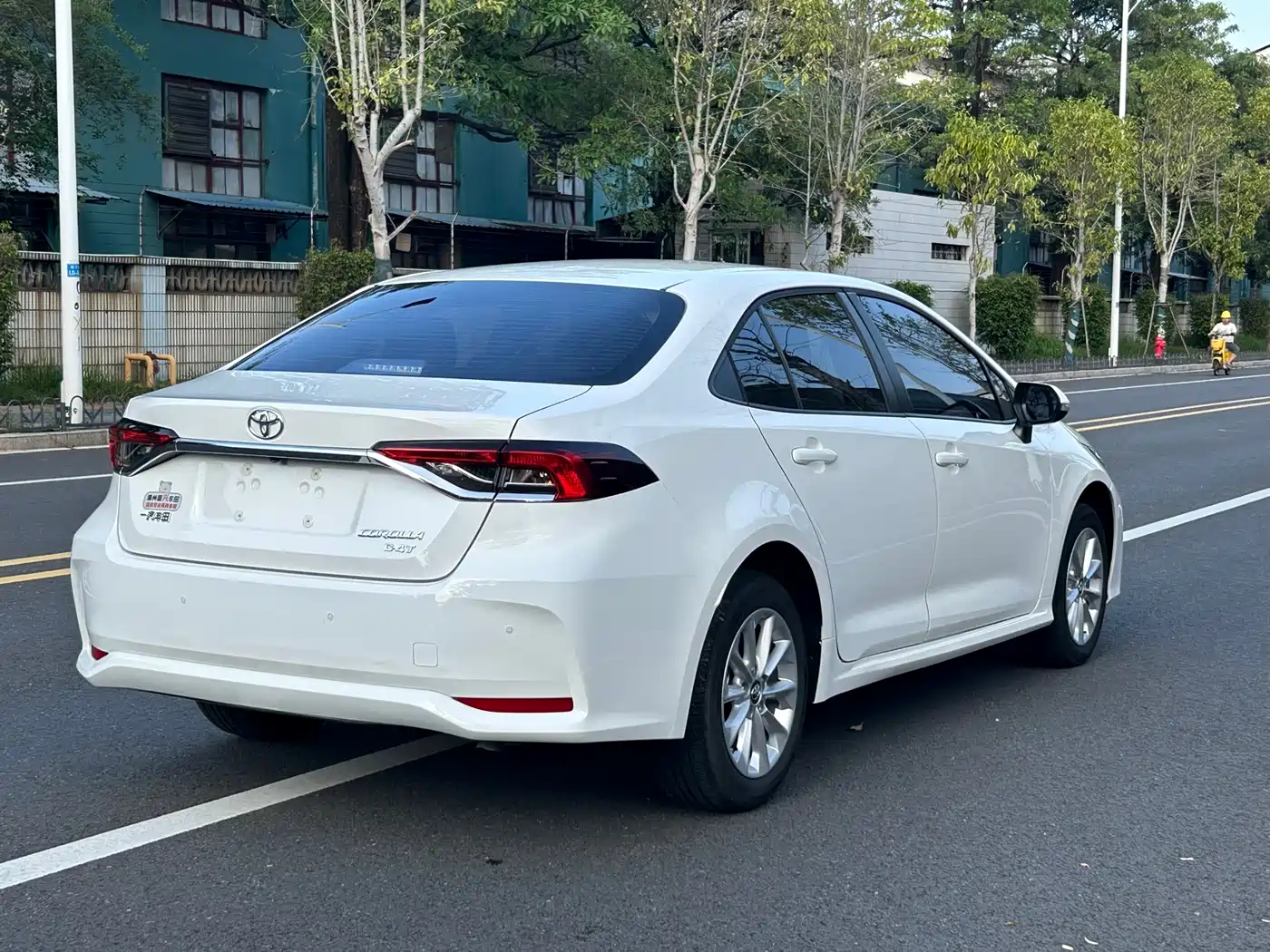 Toyota Corolla 2021 1.2T S-CVT Elite PLUS Edition фото 9