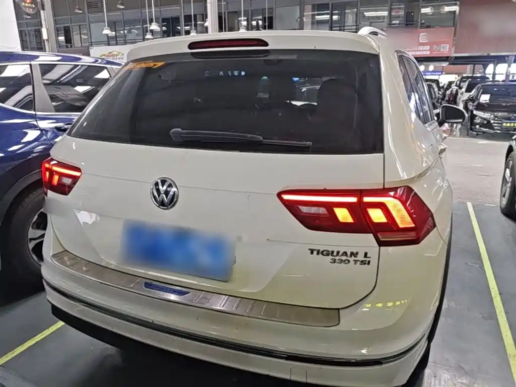 Volkswagen Tiguan L 2020 330TSI Auto 2WD Panorama Comfort China VI фото 6