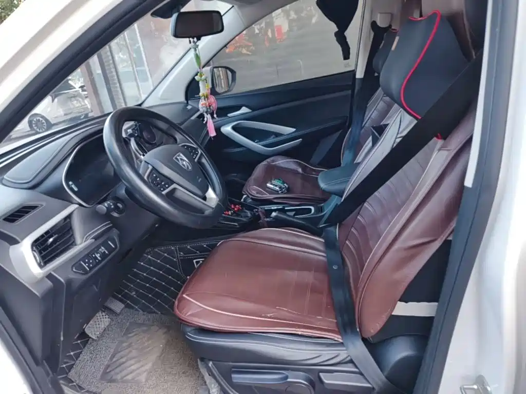 Baojun 530 2020 2021 Global Car Anniversary Edition 1.5T CVT Luxury 5-Seater