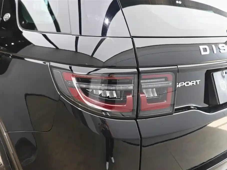 Land Rover Discovery Sport 2024 Performance Technology Edition фото 29