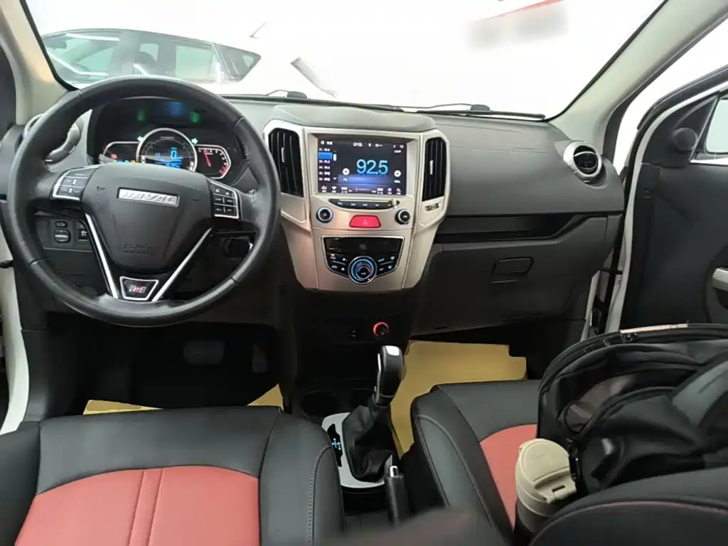 Haval H1 2018 2017 Red Label 1.5L AMT Luxury