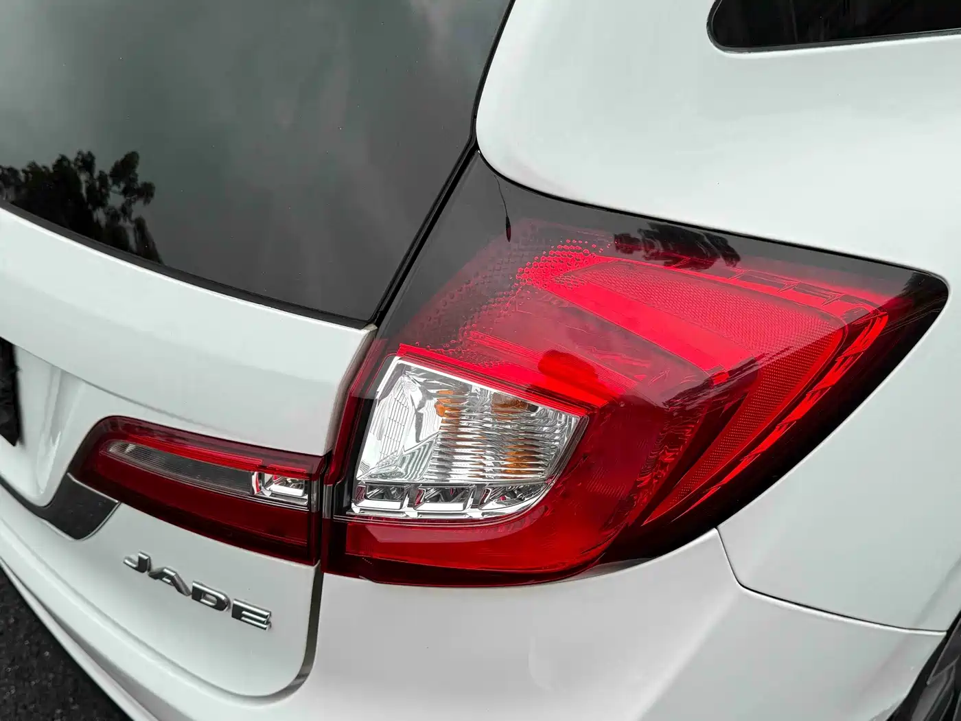 Honda Jade 2014 2013 1.8L Automatic Comfort Edition 5-seater