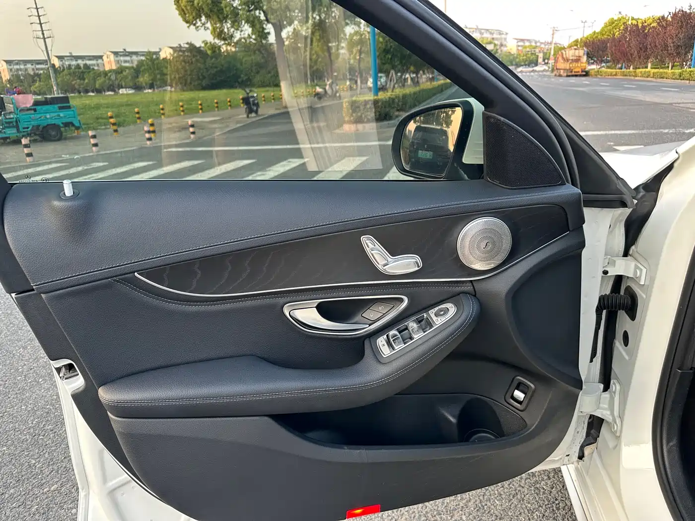 Mercedes-Benz C-Class 2020 Facelift C 200 L Fashion фото 11