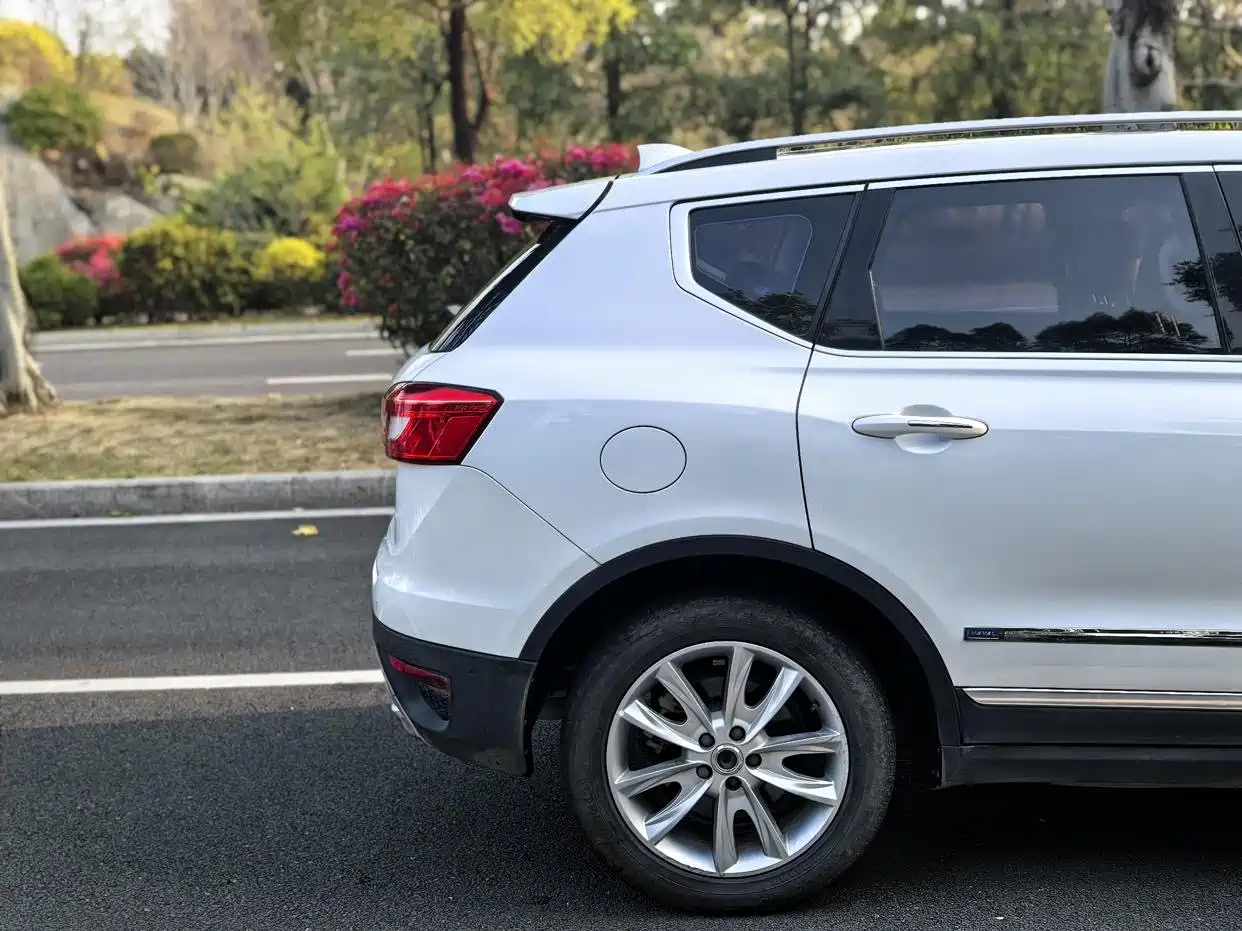 Haval H7 2017 2016 Blue Label H7 2.0T Automatic Luxury