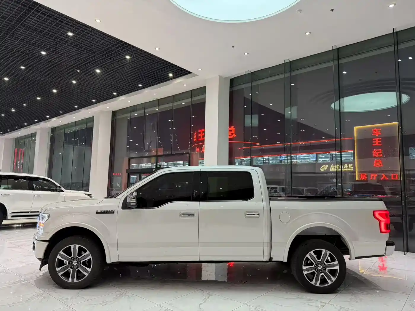Ford F-150 Raptor 2018