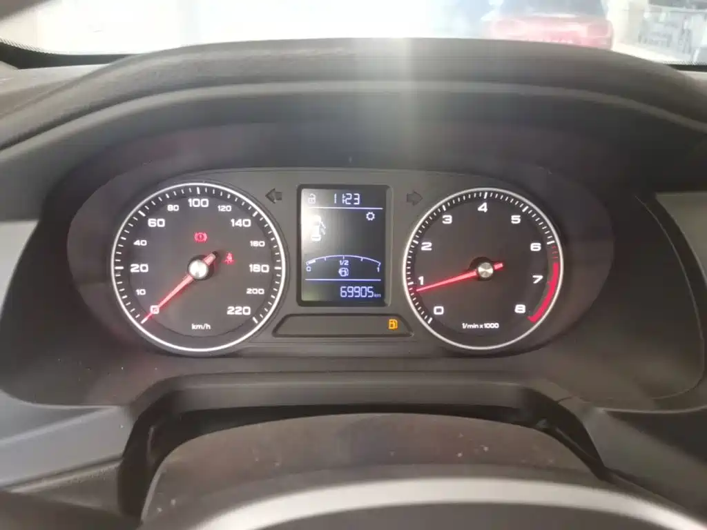 Roewe 360 2018 2018 PLUS 1.5L Manual Exclusive Edition