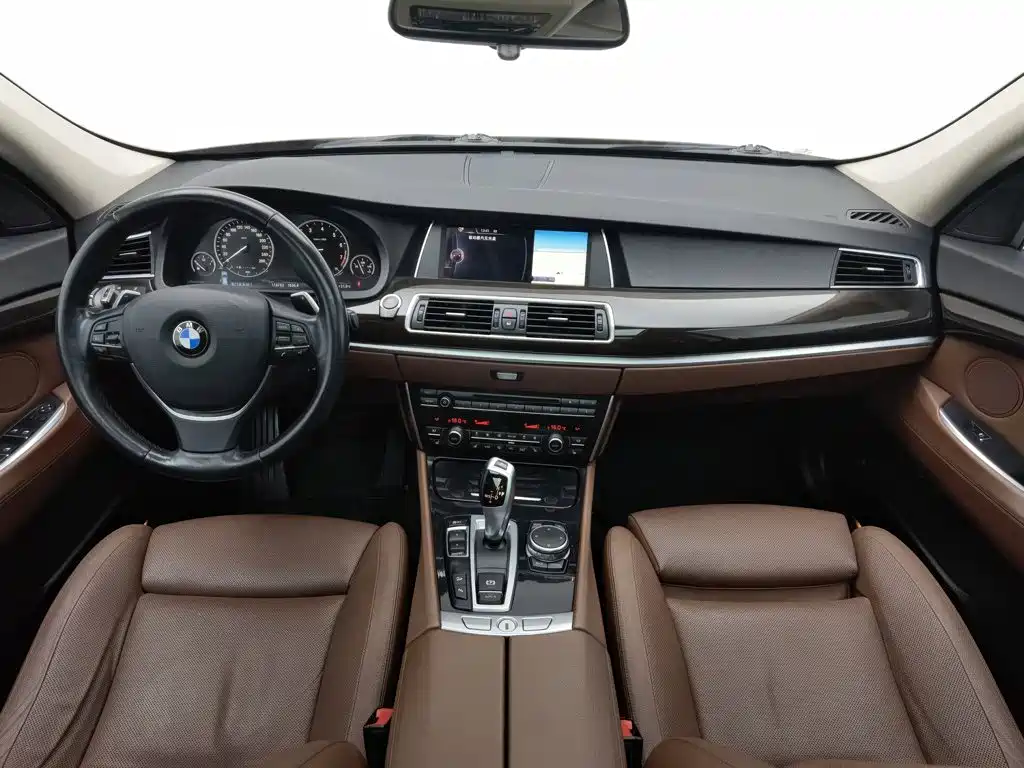 BMW BMW 5 Series GT 2015 535i xDrive 5