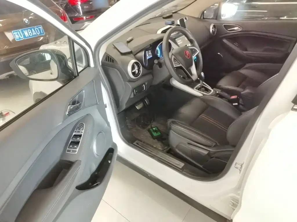 BYD Yuan 2018 2017 1.5L Auto Cool Connect