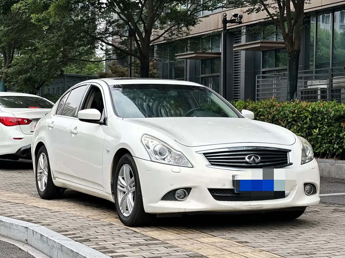 Infiniti G Series 2012 2013 G25 Sedan Luxury Sport Edition