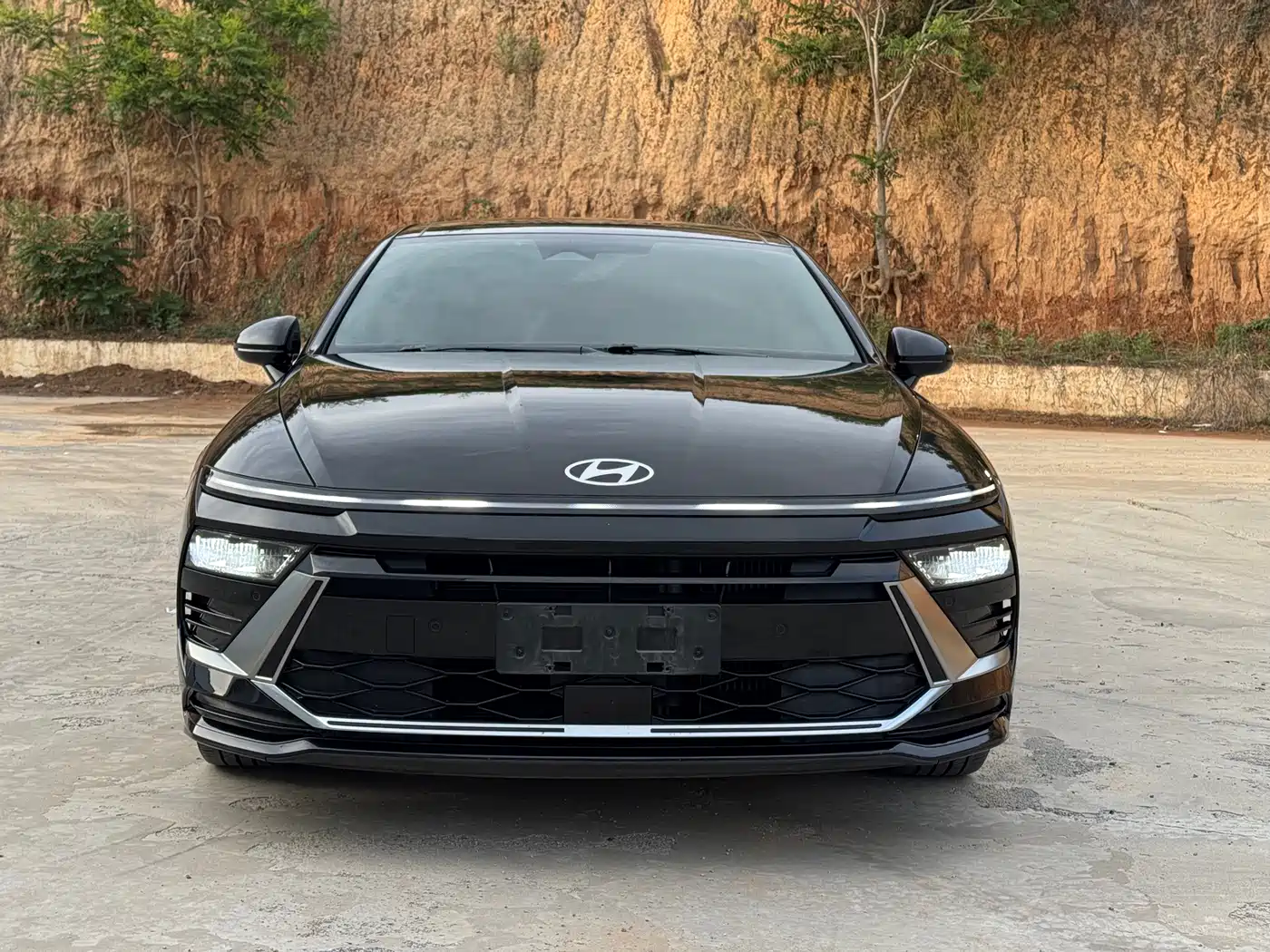 Hyundai Sonata 2024 1.5T Max фото 2