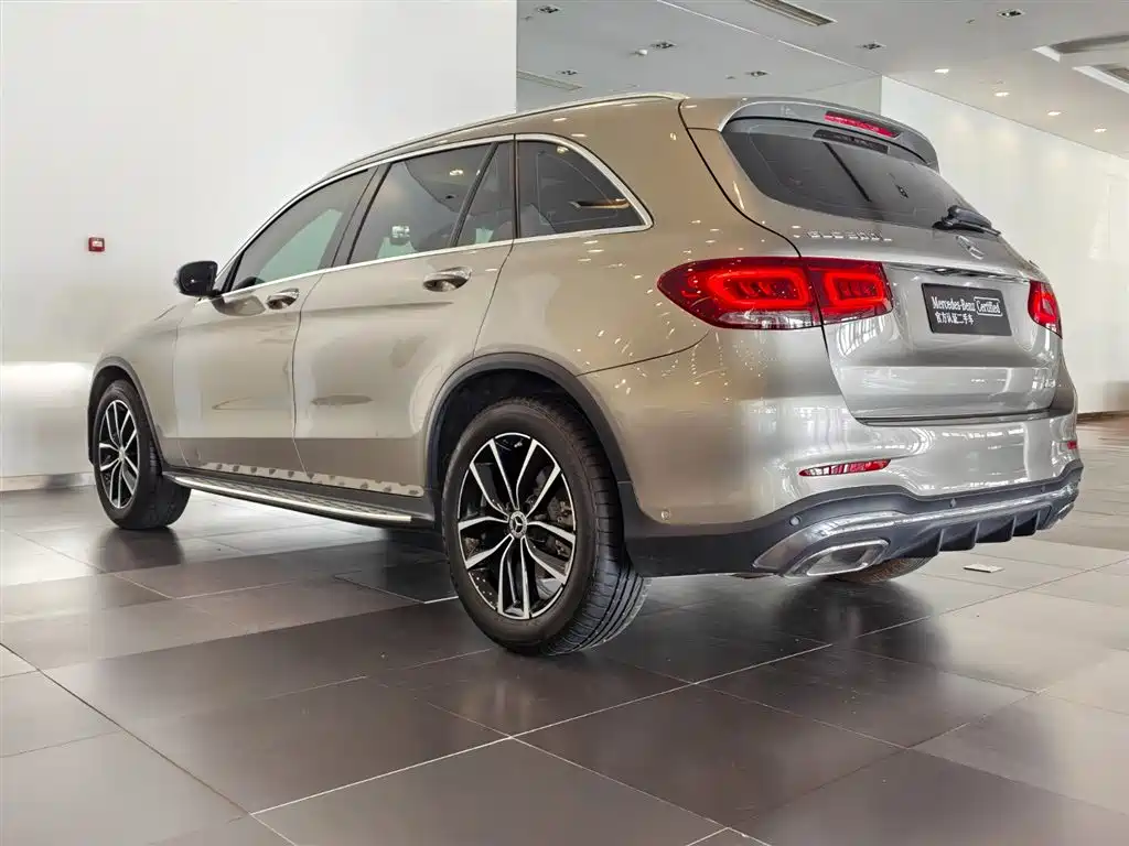 Mercedes-Benz GLC 2020 GLC 300 L 4MATIC Dynamic фото 4
