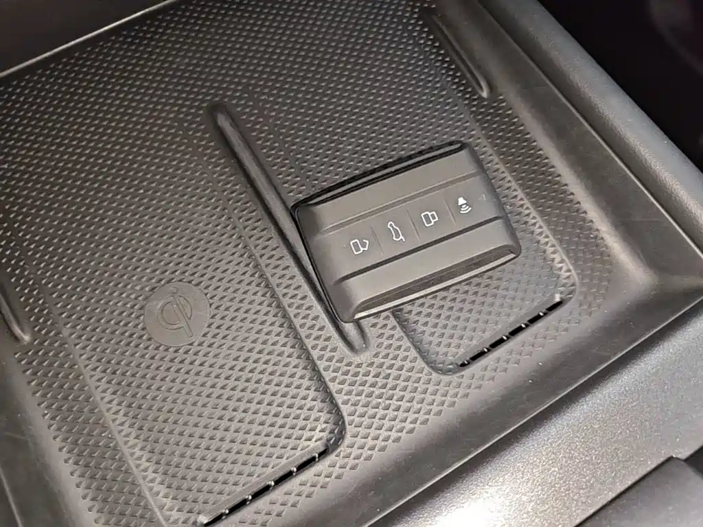 Tank 300 New Energy 2025 2025 Hi4-T
