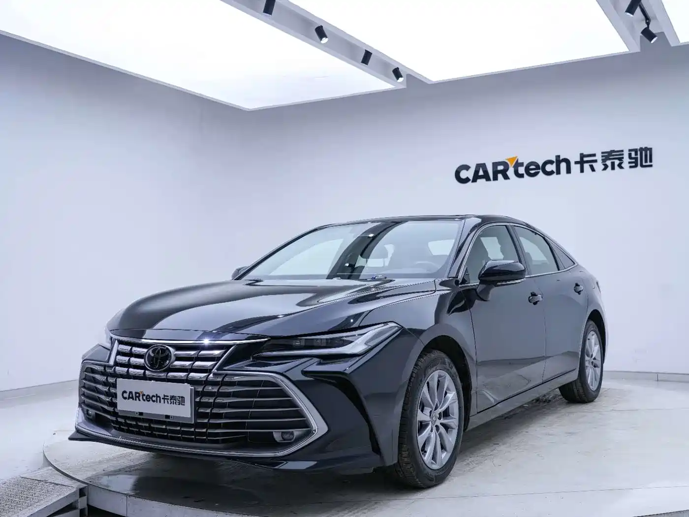 Toyota Avalon 2024 Model 2.0L Progressive Edition фото 7