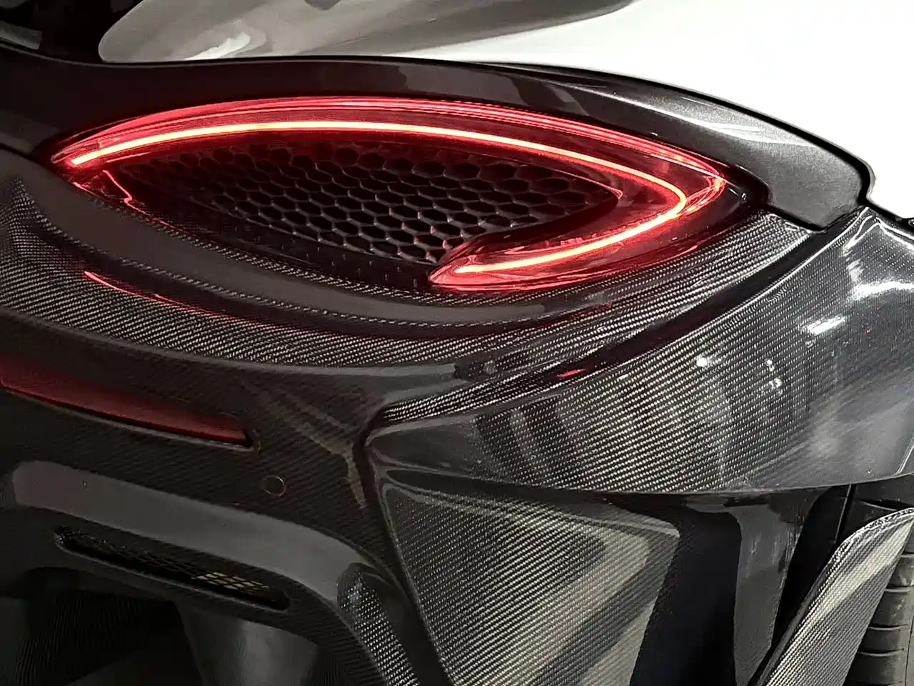 McLaren 570 2017 2015 570S 3.8T Coupe