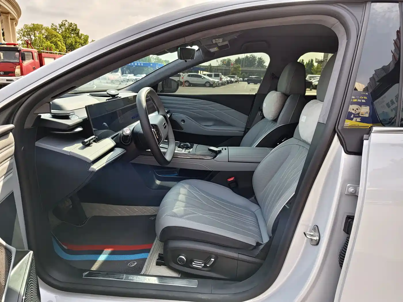 Geely Galaxy Galaxy E8 2025 2025 700km Long Voyage Smart Drive Edition