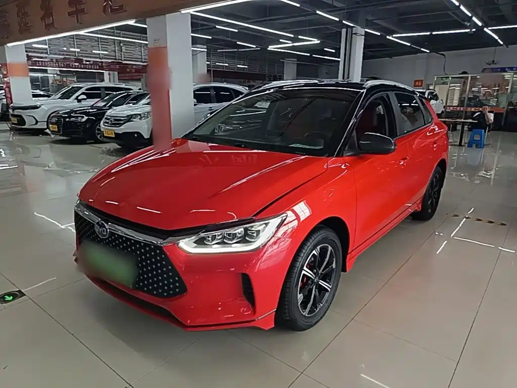 Фото 2 - BYD e2