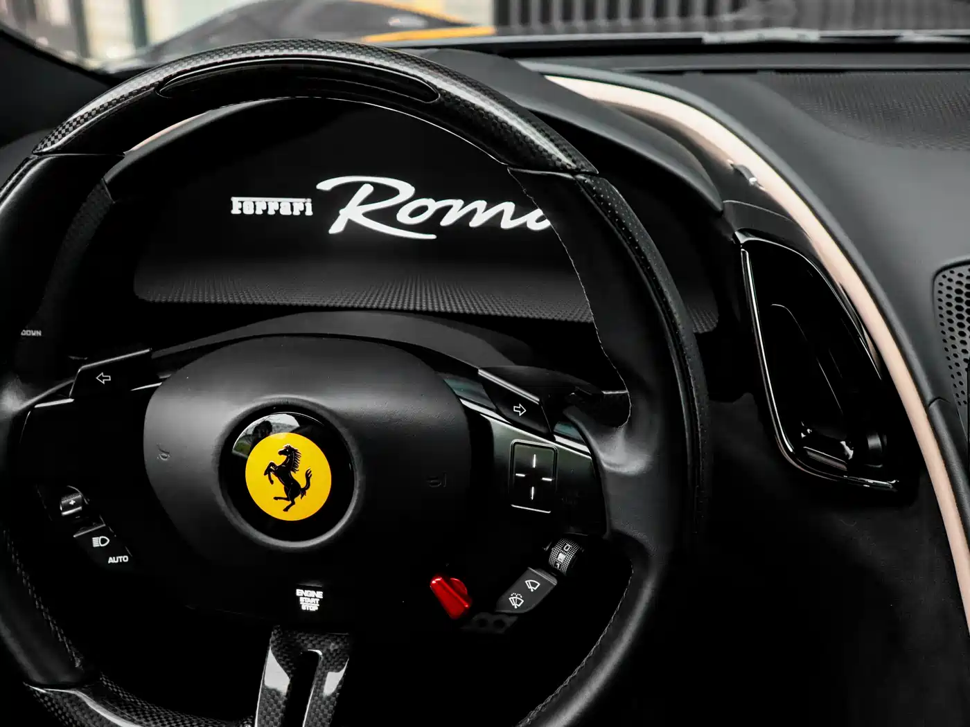 FERRARI ROMA