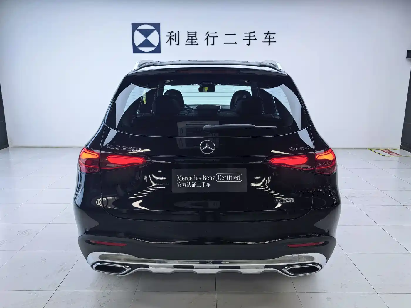 MERCEDES-BENZ GLC