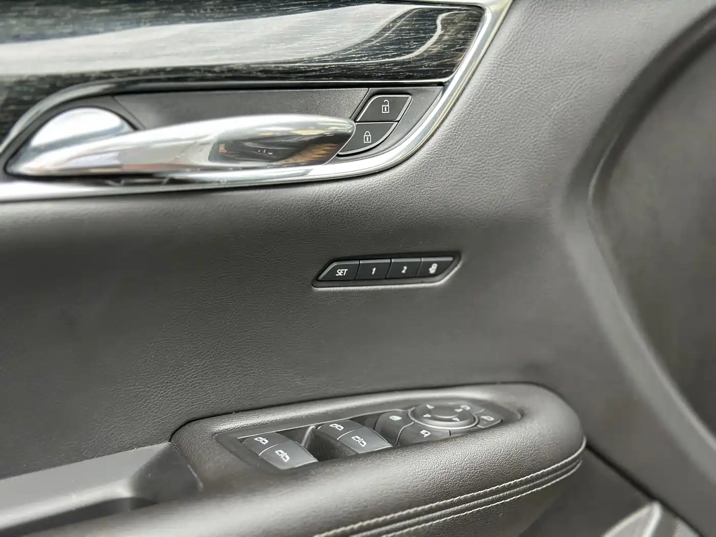 Cadillac XT5 2021 2.0T 2WD Luxury Edition фото 13