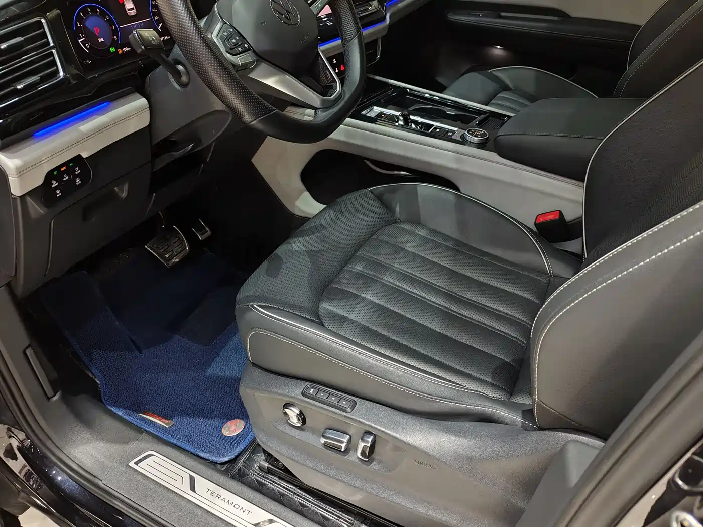 Volkswagen Teramont 2021 380TSI 4WD Premium Luxury Edition фото 5