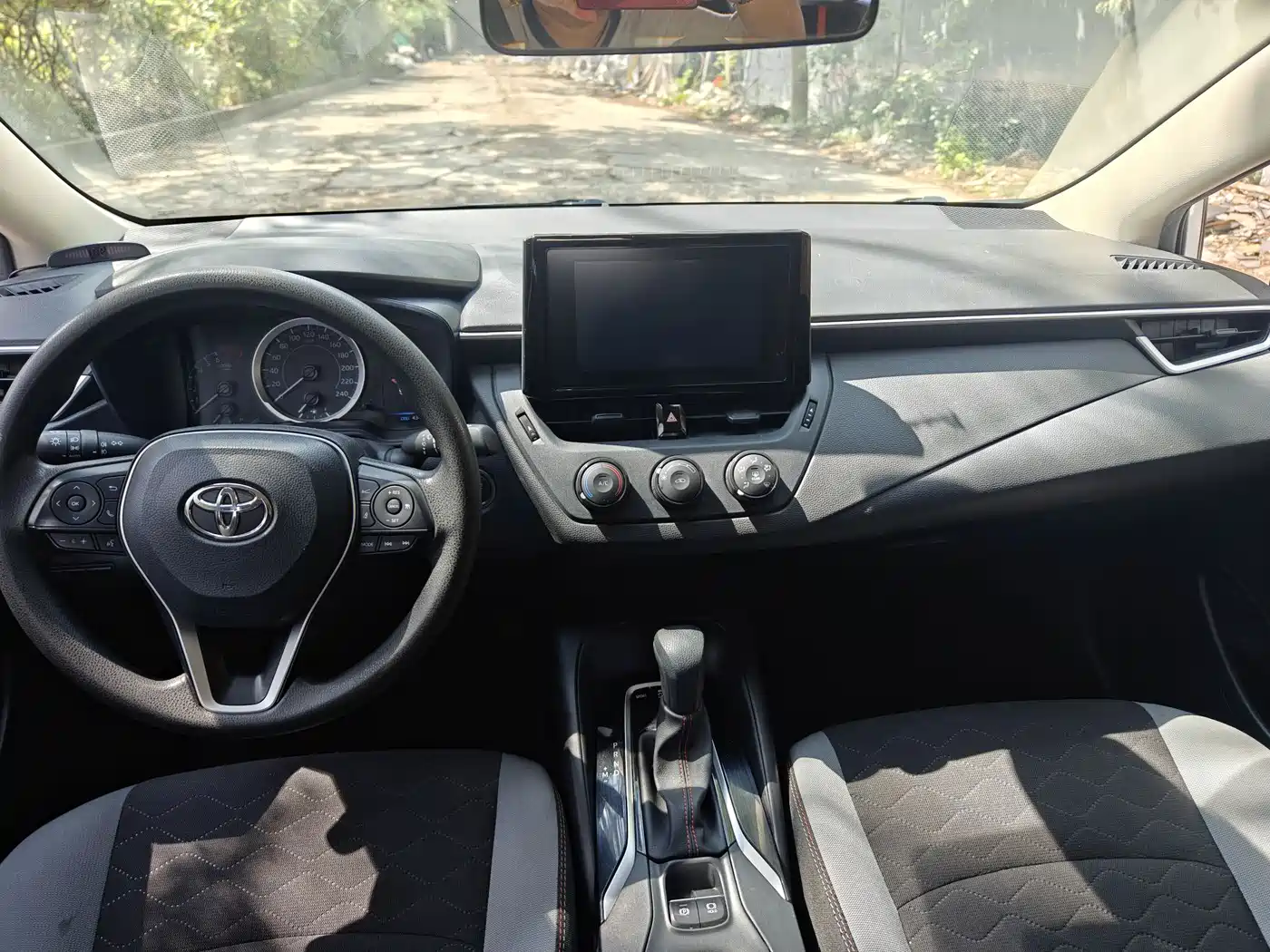 Toyota Corolla 2021 1.2T S-CVT Pioneer PLUS Edition фото 8