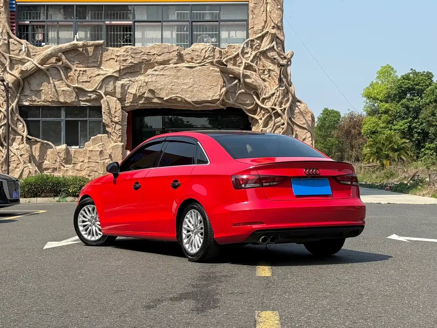 Audi A3 2016 Limousine 35 TFSI Progressive фото 3