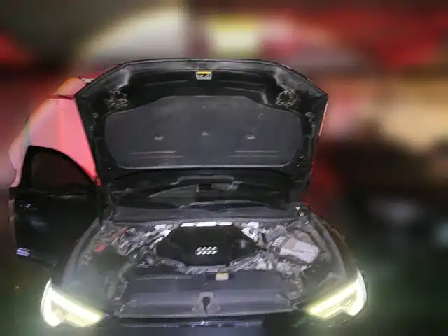 Audi A6L 2021 55 TFSI quattro Premium Dynamic — фото 3