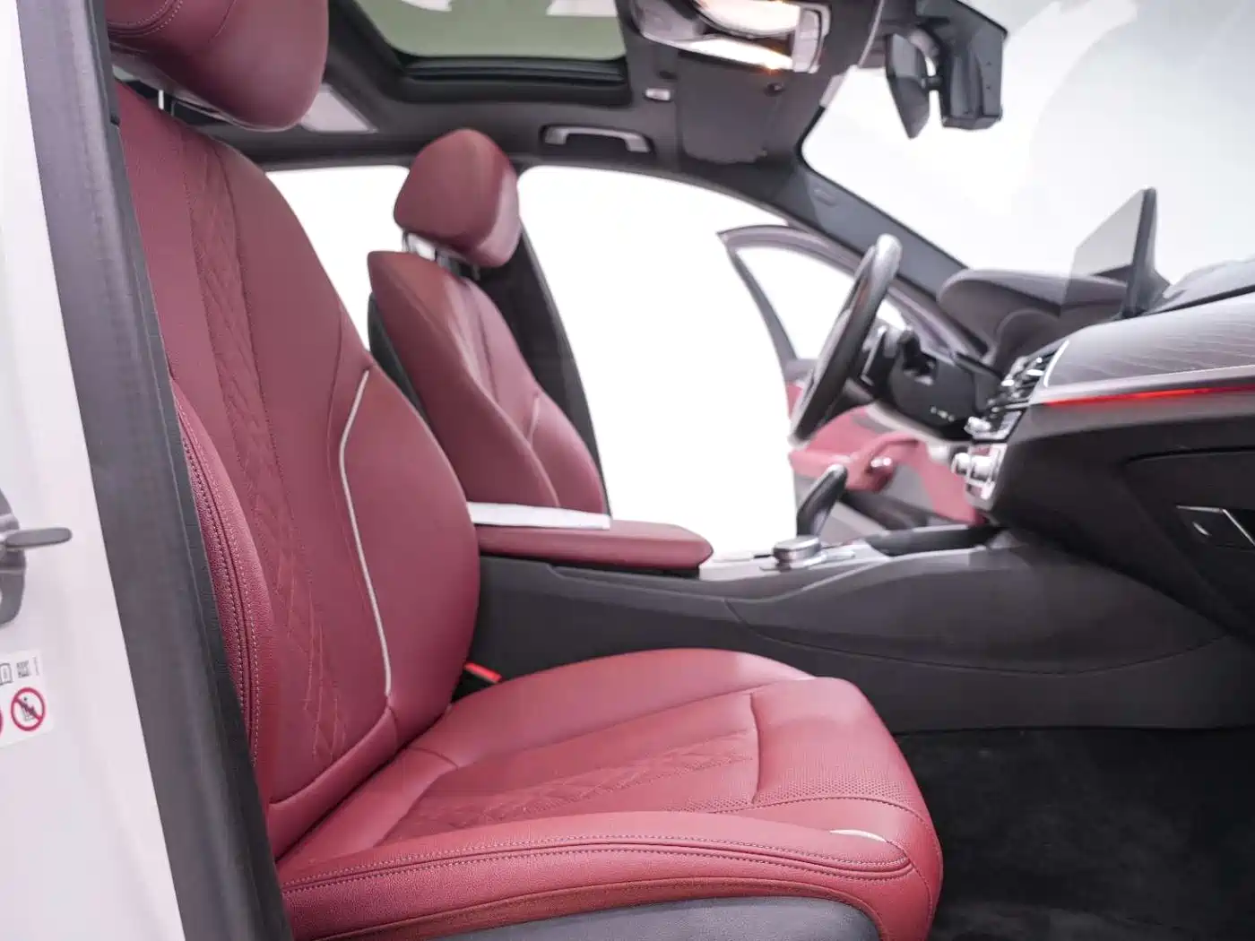 BMW 5 Series 2022 Facelift 530Li Leading M Sport Package фото 25