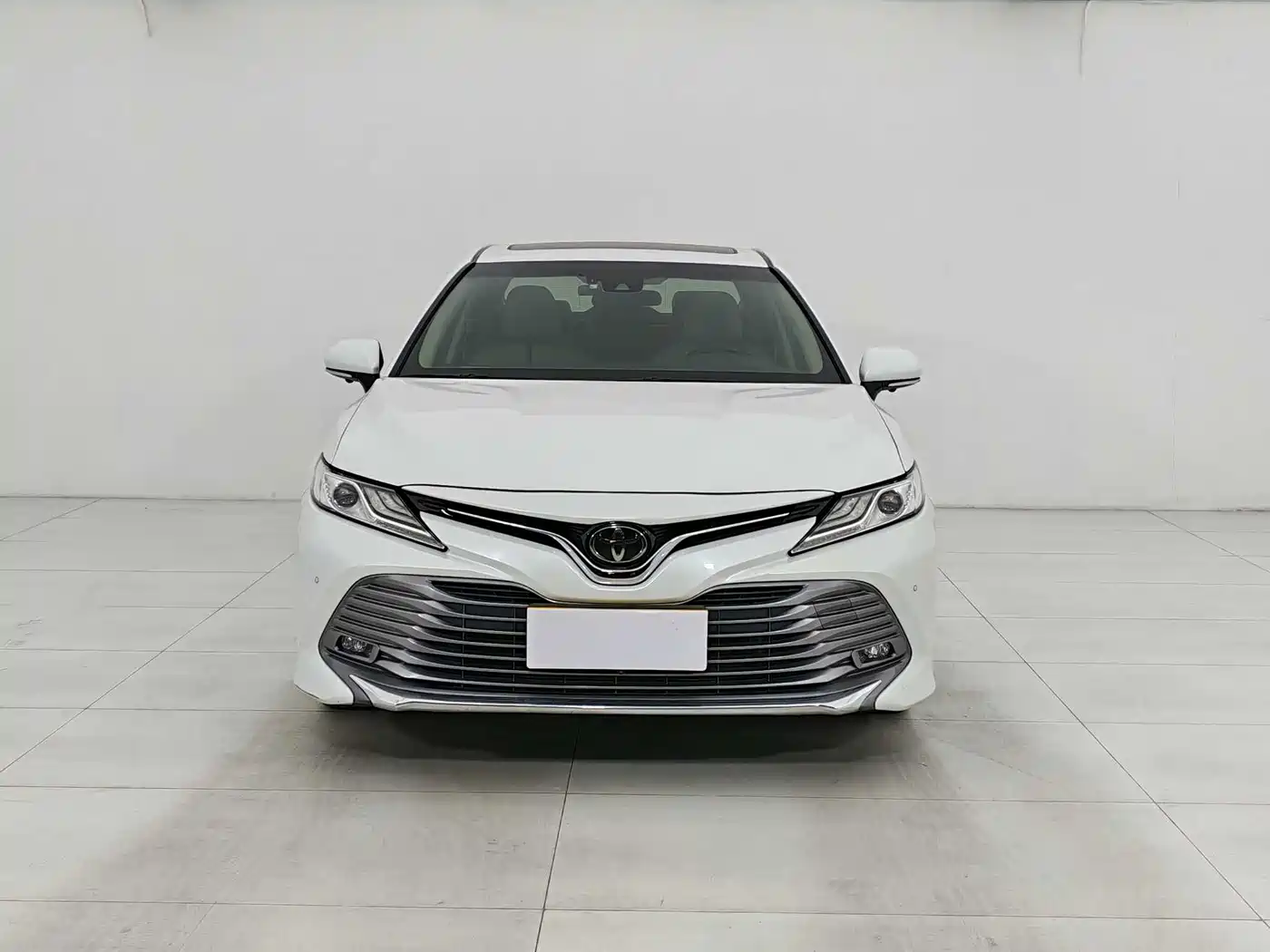 Toyota Camry 2019 2.0G Luxury (China V) фото 2