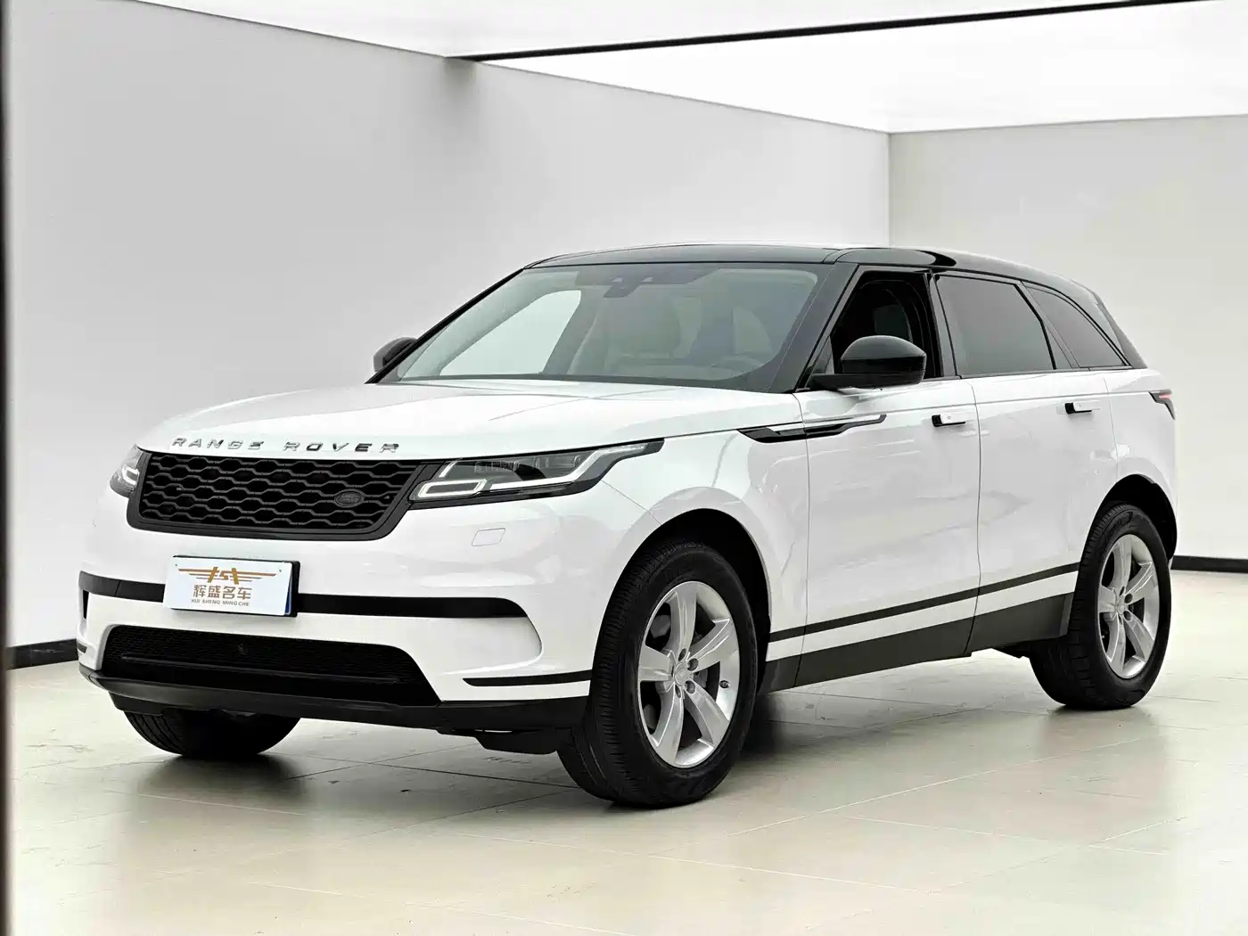 Land Rover Range Rover Velar 2018 P250 S