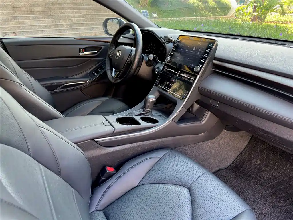 Toyota Avalon 2019 2.0L Luxury Edition (China VI) фото 12