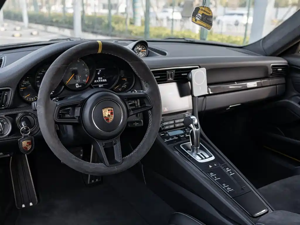 Porsche 911 2018 GT3 RS 4.0L фото 10