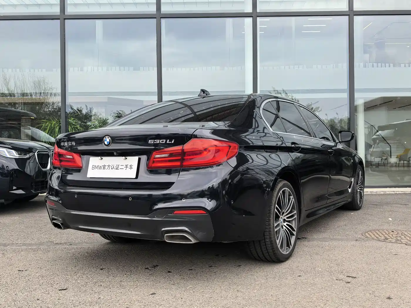 BMW 5 Series 2020 530Li Leading M Sport Package фото 5